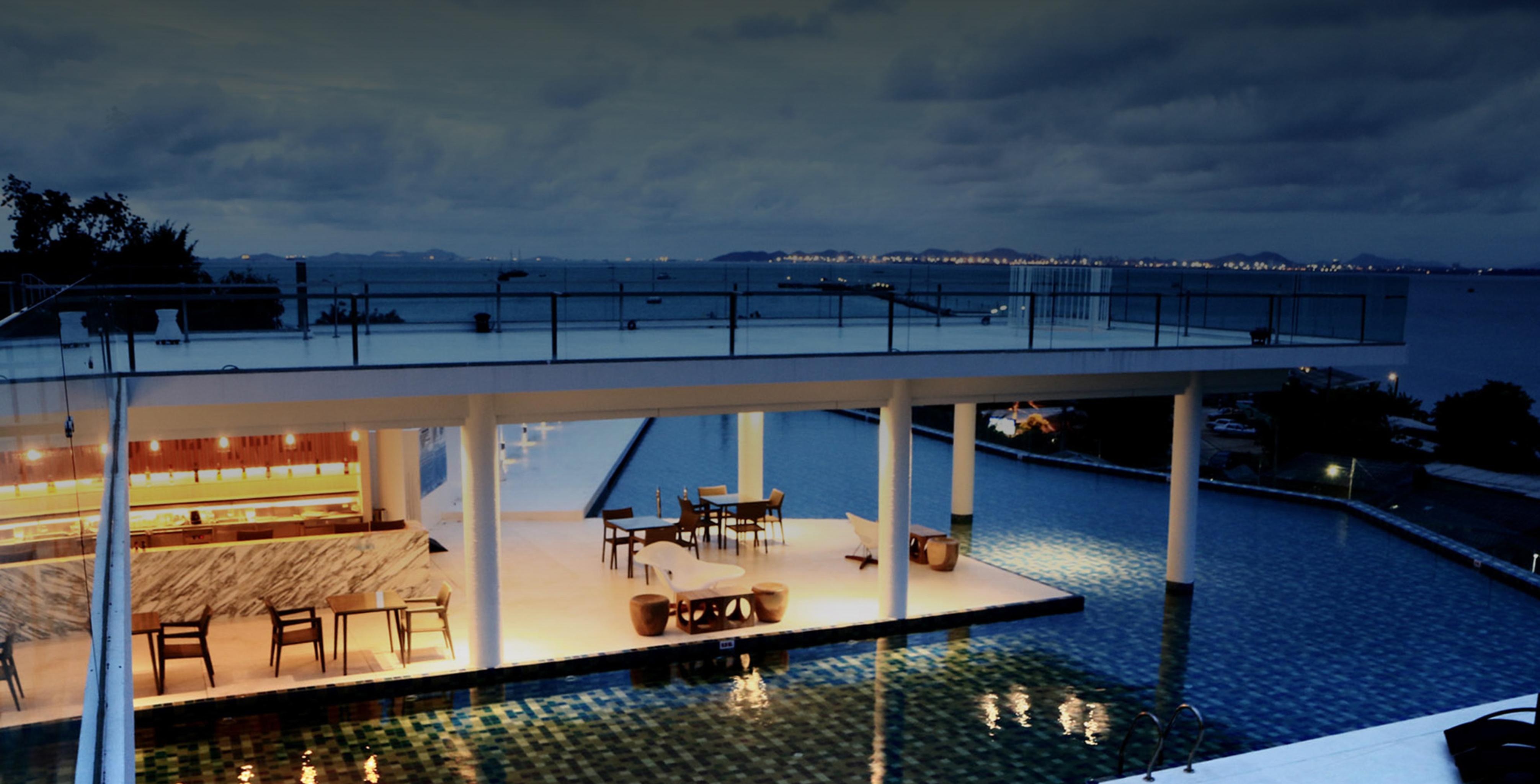 Tsix5 Hotel Pattaja Kültér fotó