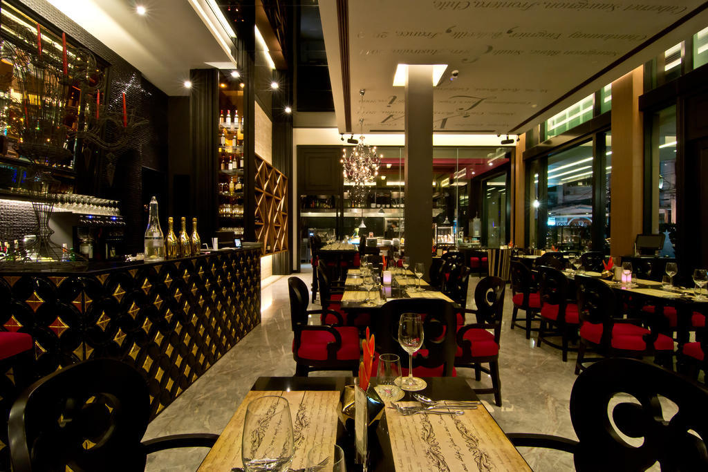 Tsix5 Hotel Pattaja Kültér fotó