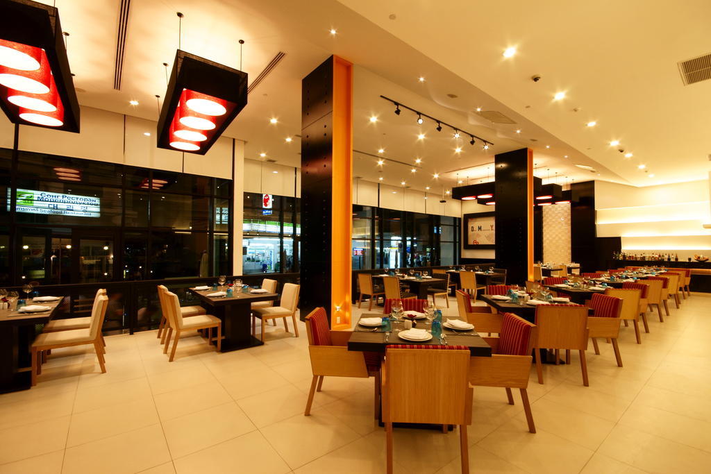 Tsix5 Hotel Pattaja Kültér fotó