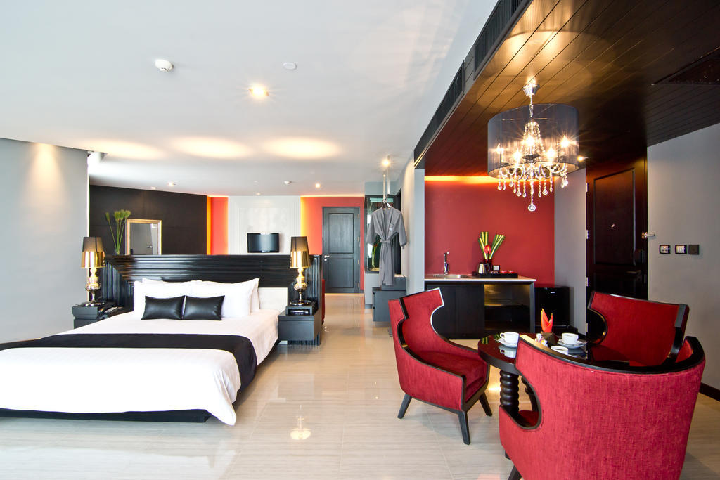 Tsix5 Hotel Pattaja Kültér fotó