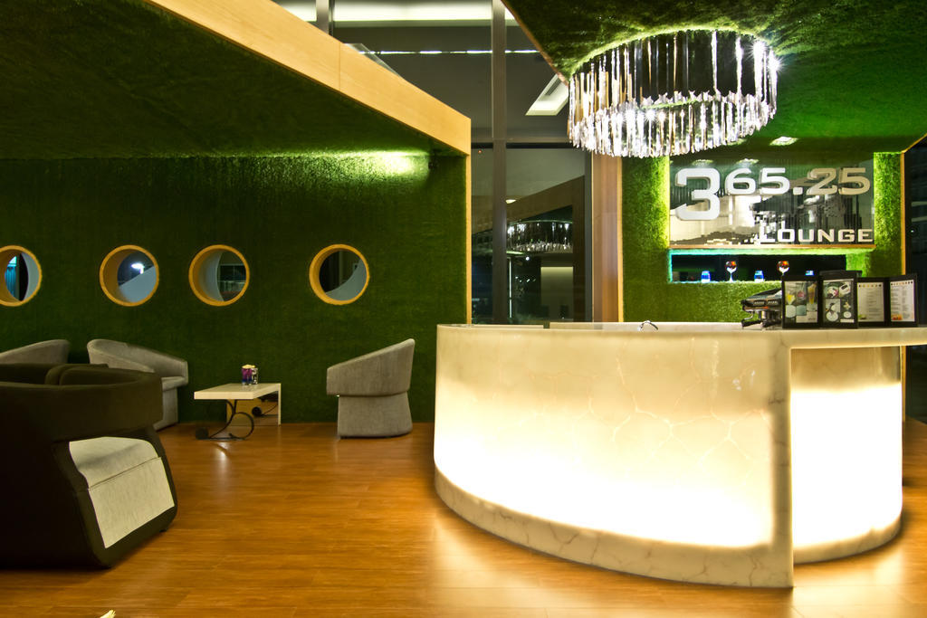 Tsix5 Hotel Pattaja Kültér fotó